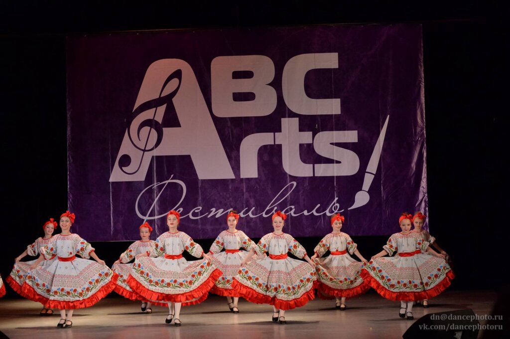 III Международный многожанровый фестиваля-конкурс «ABC Arts — Азбука искусств» Ноябрь 2018 · фото 8