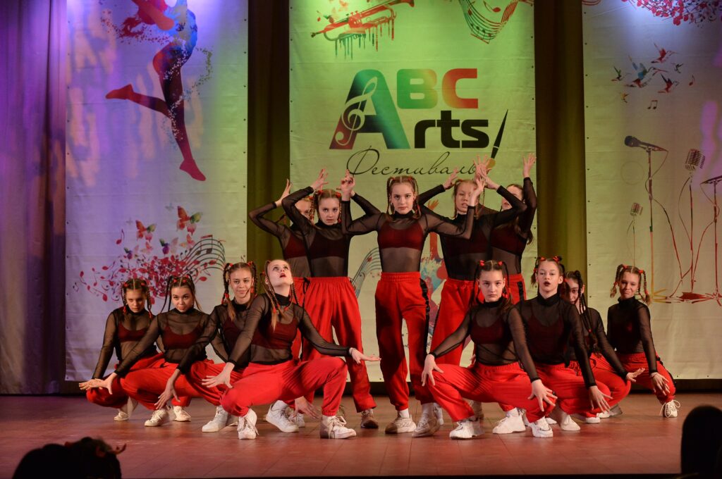 XII Международный многожанровый фестиваля-конкурс «ABC Arts — Азбука искусств» Апрель 2023 · фото 7
